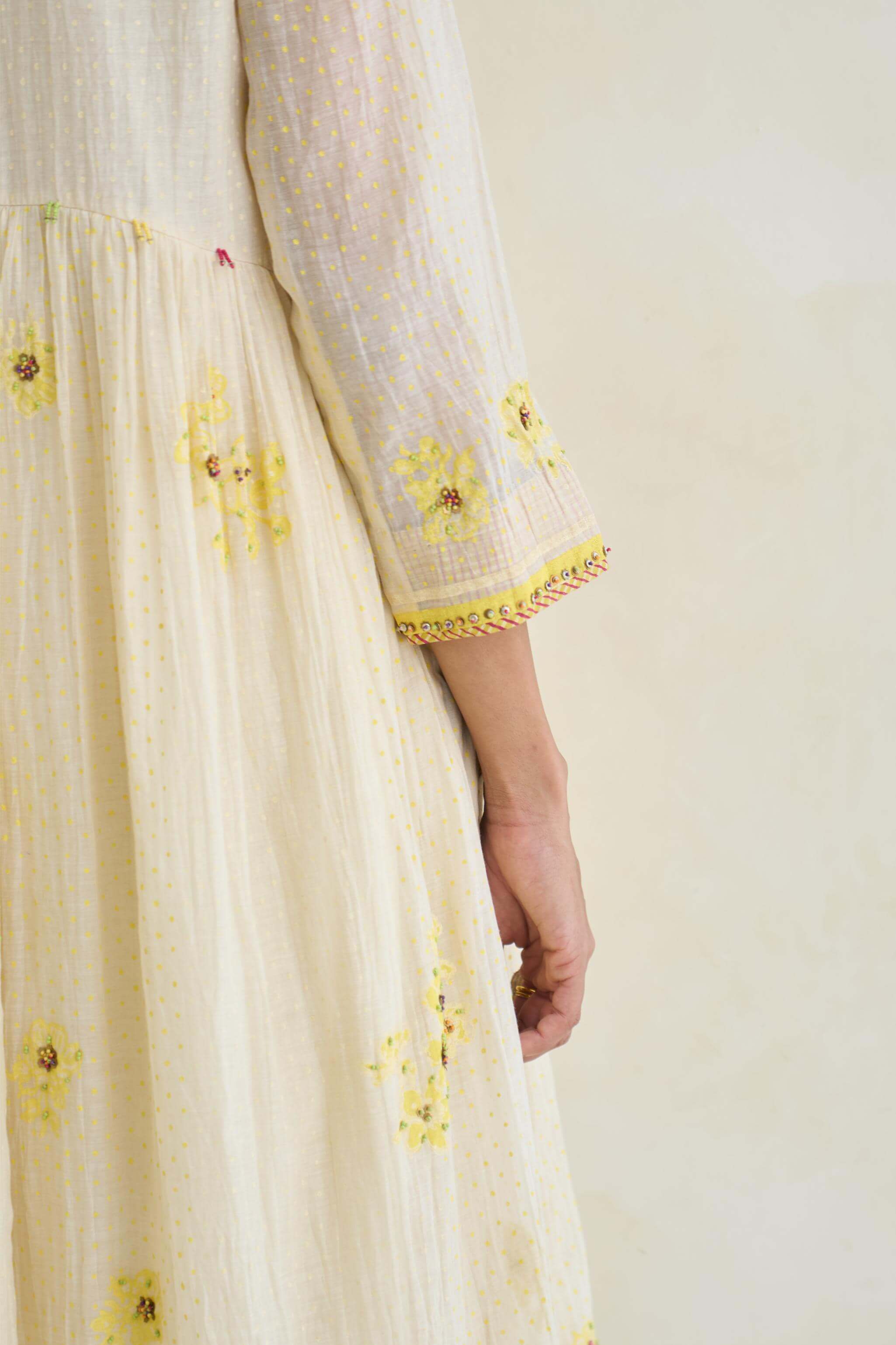 LAKE KURTA – Swatti Kapoor